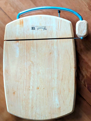 Wooden cheese board - t&g,
