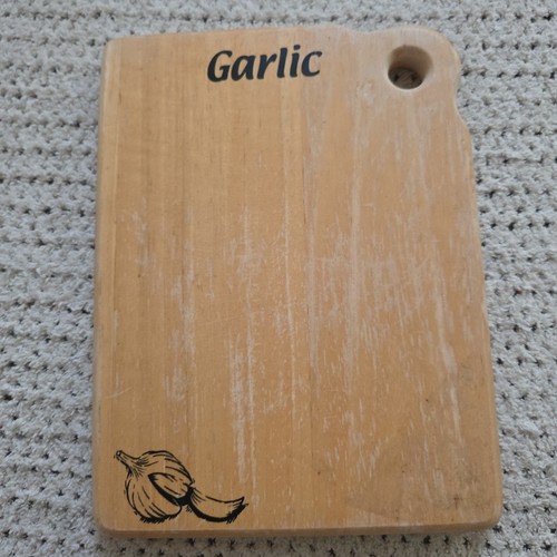 Garlic chopping board - garlic,